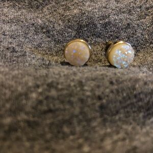 Sparkling Stud Earrings